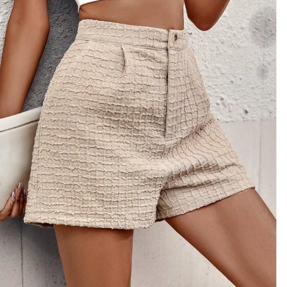 Classic High waisted textured shorts khaki - Picture 3 of 4